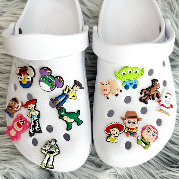 Accessories - 15 Toy Story croc charms